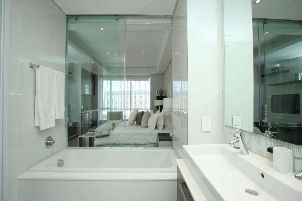 Luxury @ Sandton Skye 约翰内斯堡 外观 照片